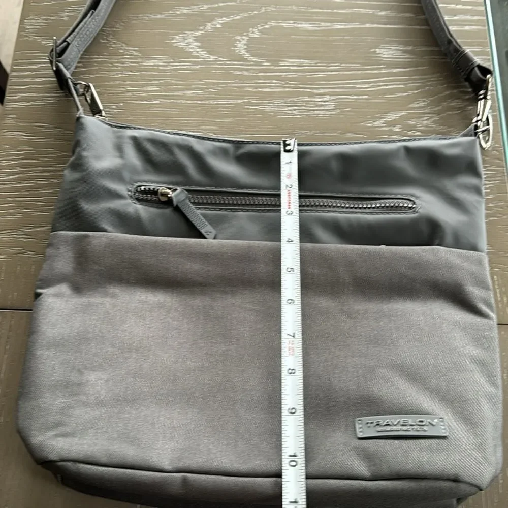 Travelon Anti-theft Classic Gray Crossbody Travel Everyday Bag Multi Pockets